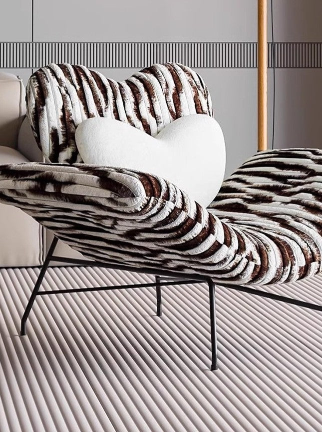 Cupid Velvet Lounge Chair